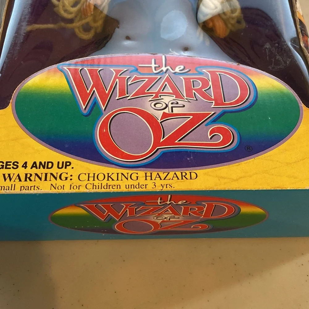 Scarecrow the Wizard of OZ Sky Kids 1994